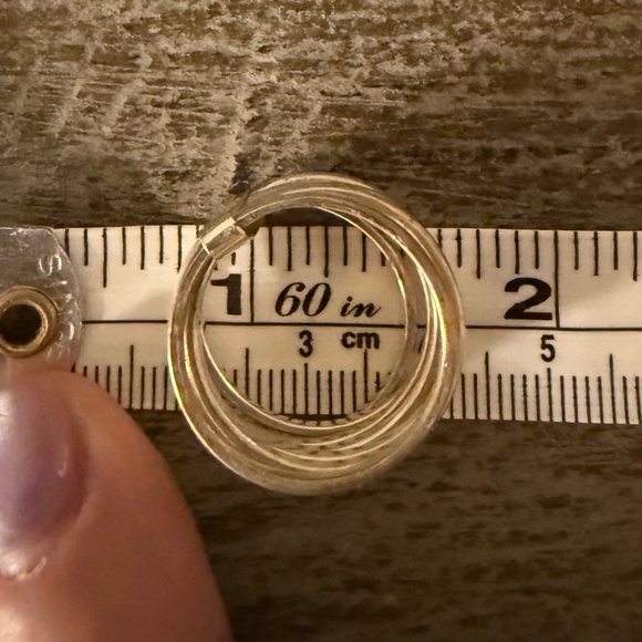 Sterling Silver 7 Connected Hoop Ring - Picture 4 of 6